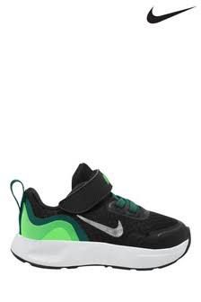 NIKE TRAINERS