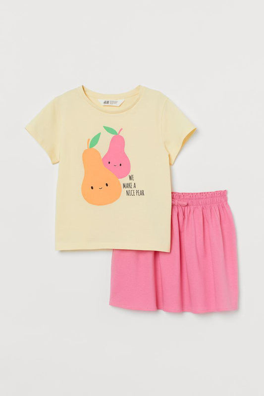Pear Outfit